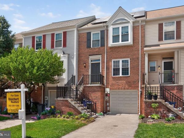 7069 BRADSHAW COURT W, FREDERICK, MD 21703