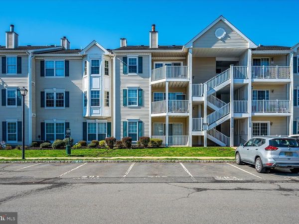 268 KEMPSEY DRIVE, NORTH BRUNSWICK, NJ 08902