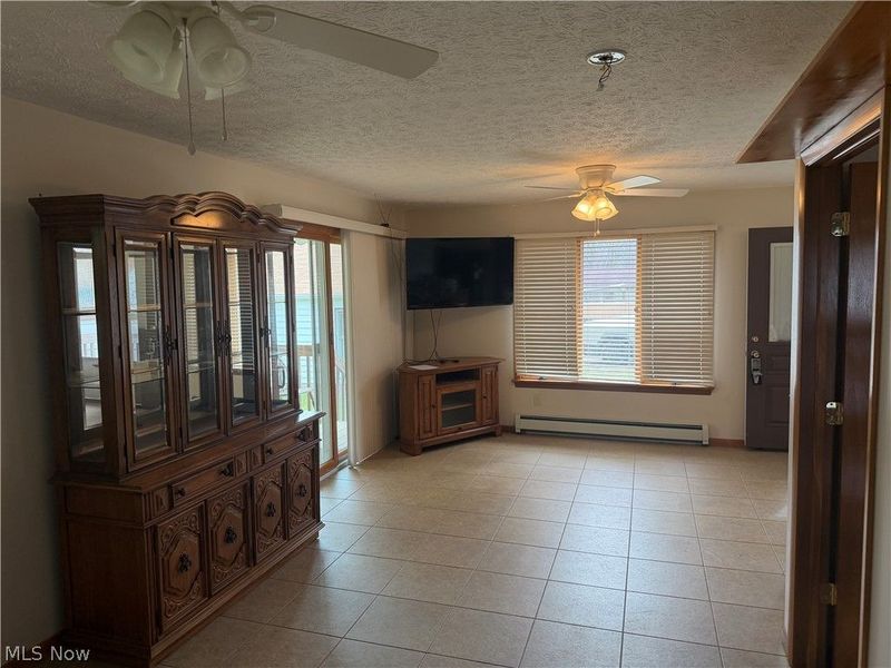 17570 Lakewood Avenue, Lake Milton, OH 44429 Photo 10