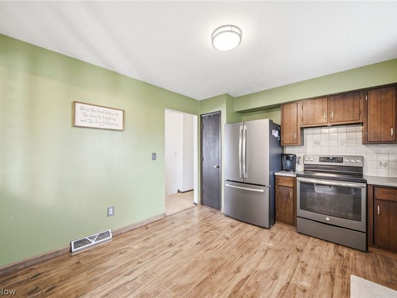 3992 Hilltop Drive, Brunswick, OH 44212 Photo 10