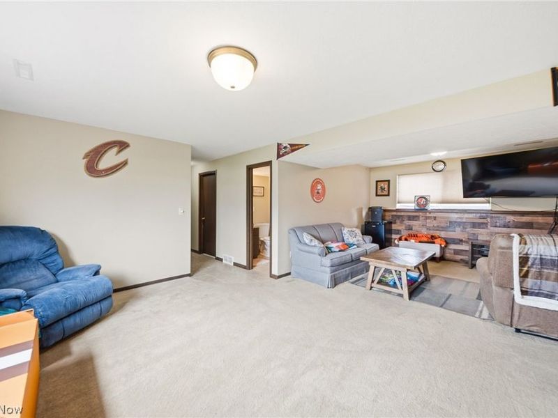 3992 Hilltop Drive, Brunswick, OH 44212 Photo 23