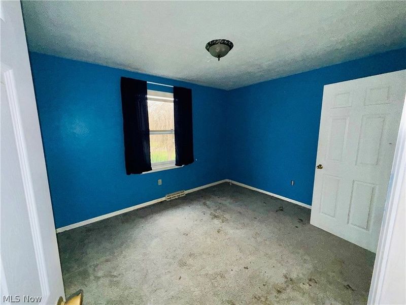 335 Sealock Avenue, Steubenville, OH 43952 Photo 10