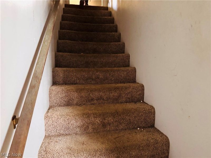 335 Sealock Avenue, Steubenville, OH 43952 Photo 14