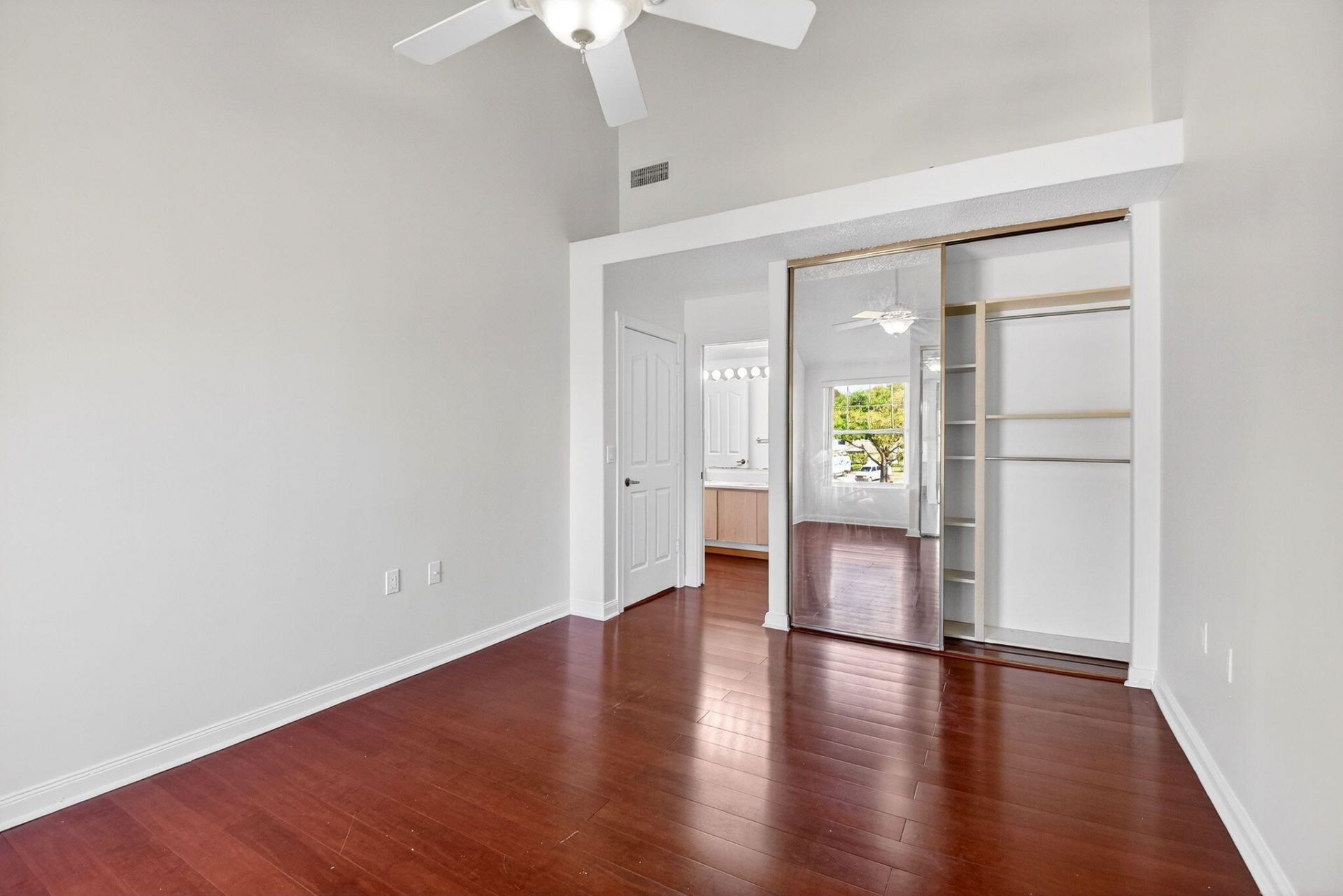 8111 Northboro Court, Unit 11b, Lake Clarke Shores, FL 33406 Photo