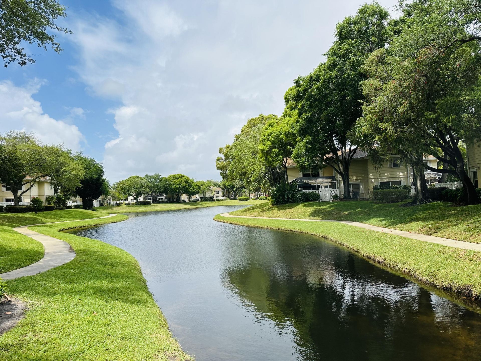 8111 Northboro Court, Unit 11b, Lake Clarke Shores, FL 33406 Photo