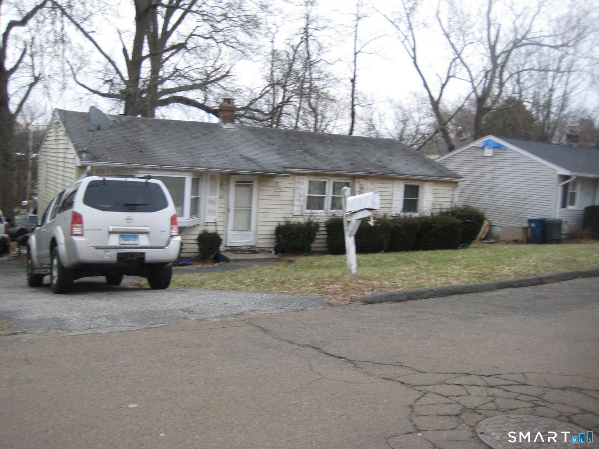 46 Ogden, West Haven, CT 06516 Main Photo