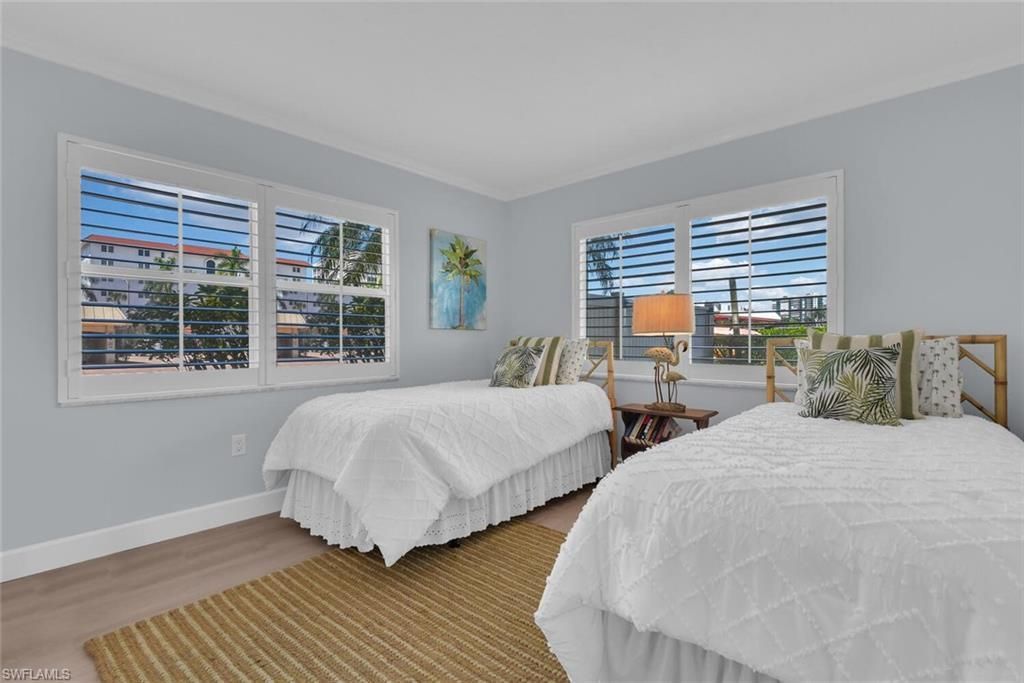 3200 Gulf Shore Blvd N, Unit 105, Naples, FL 34103 Photo