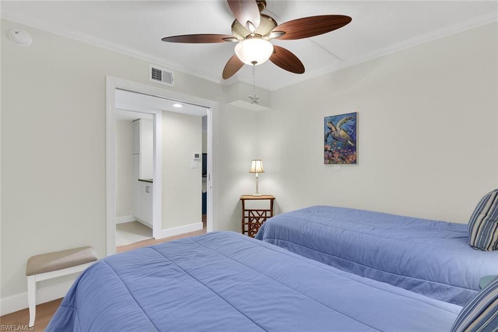 3200 Gulf Shore Blvd N, Unit 105, Naples, FL 34103 Photo