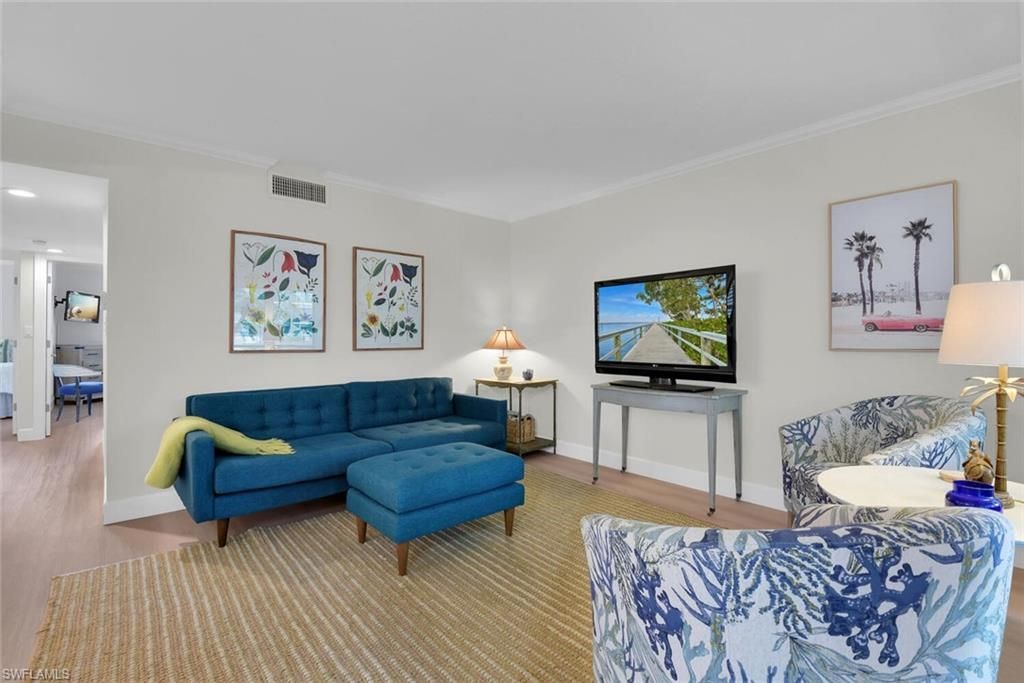 3200 Gulf Shore Blvd N, Unit 105, Naples, FL 34103 Photo