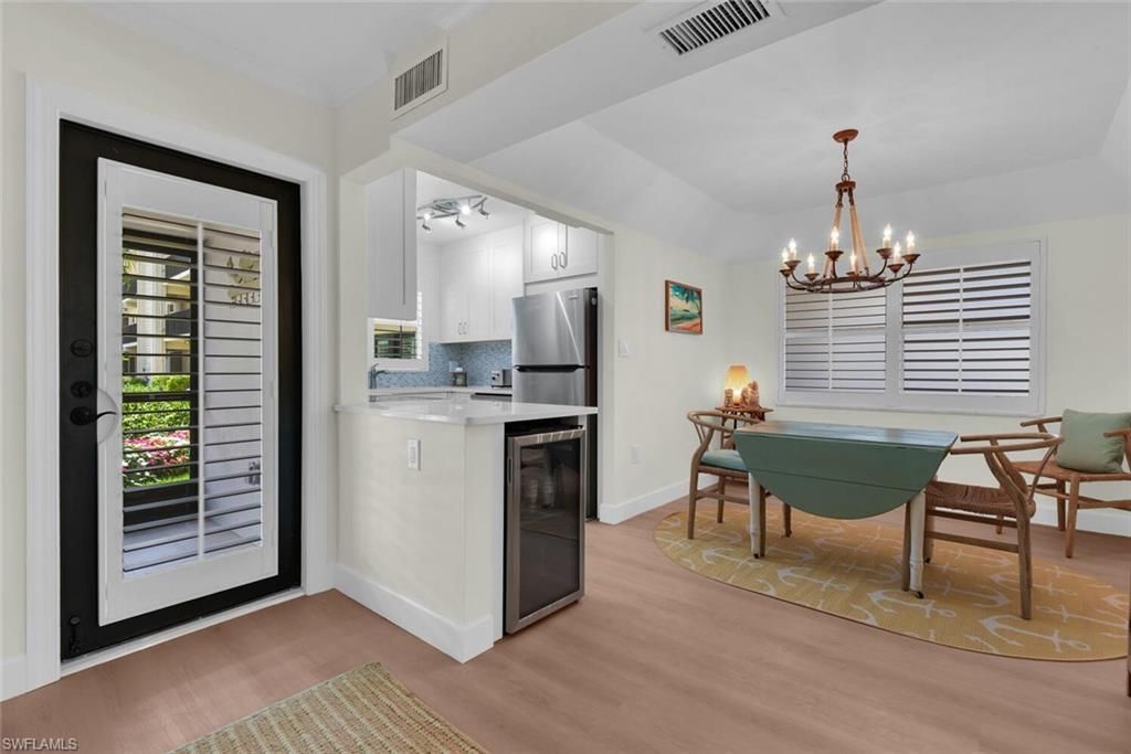 3200 Gulf Shore Blvd N, Unit 105, Naples, FL 34103 Photo