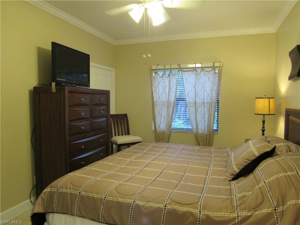 3323 Olympic Dr, Unit 716, Naples, FL 34105 Photo