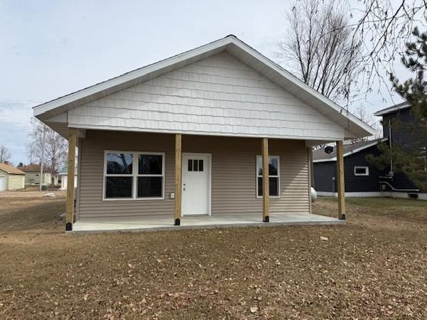 230 Main Street N, Blackduck, MN 56630