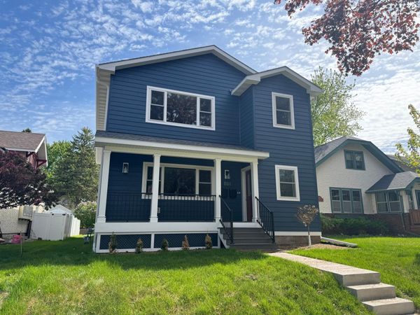 1106 Hawthorne Avenue E, Saint Paul, MN 55106