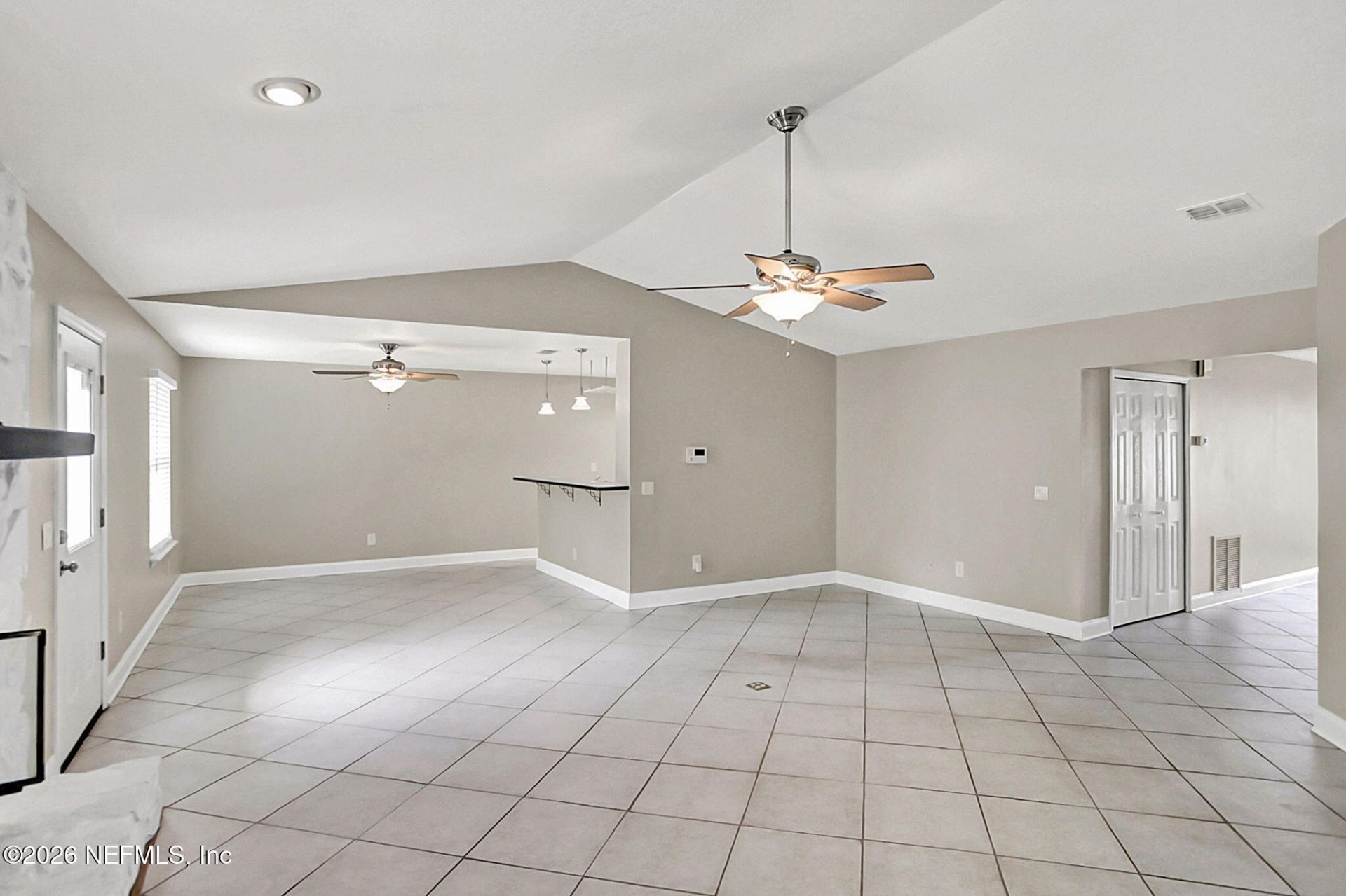 8860 Bandera Circle S, Jacksonville, FL 32244 Photo