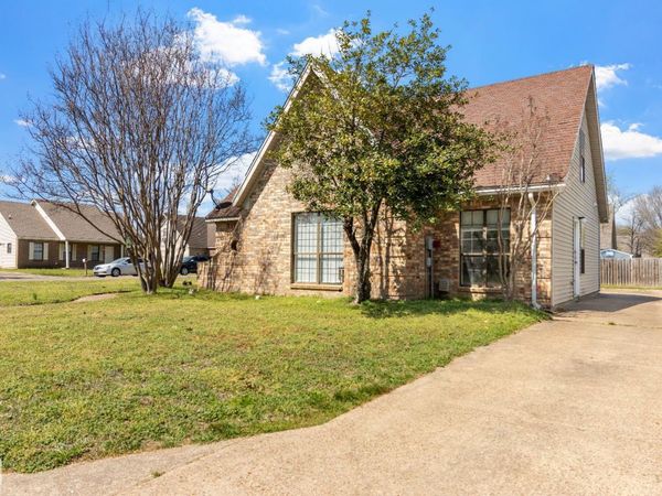 2502 Taylor McQueen Place, Jonesboro, AR 72404