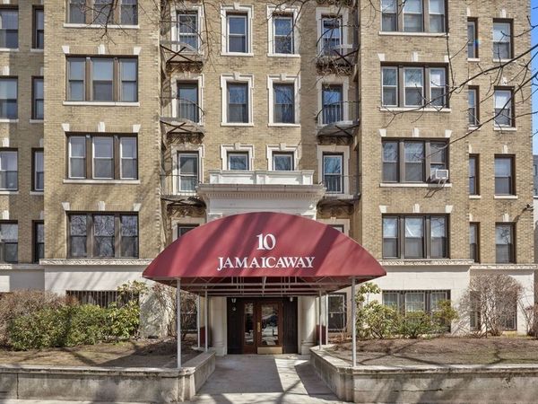 10 Jamaicaway, Unit 28, Boston, MA 02130