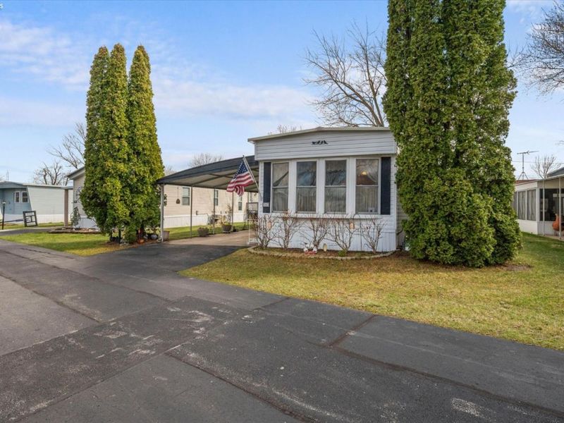 1623 NE Catawba Road, Unit 160, Port Clinton, OH 43452 Photo 3