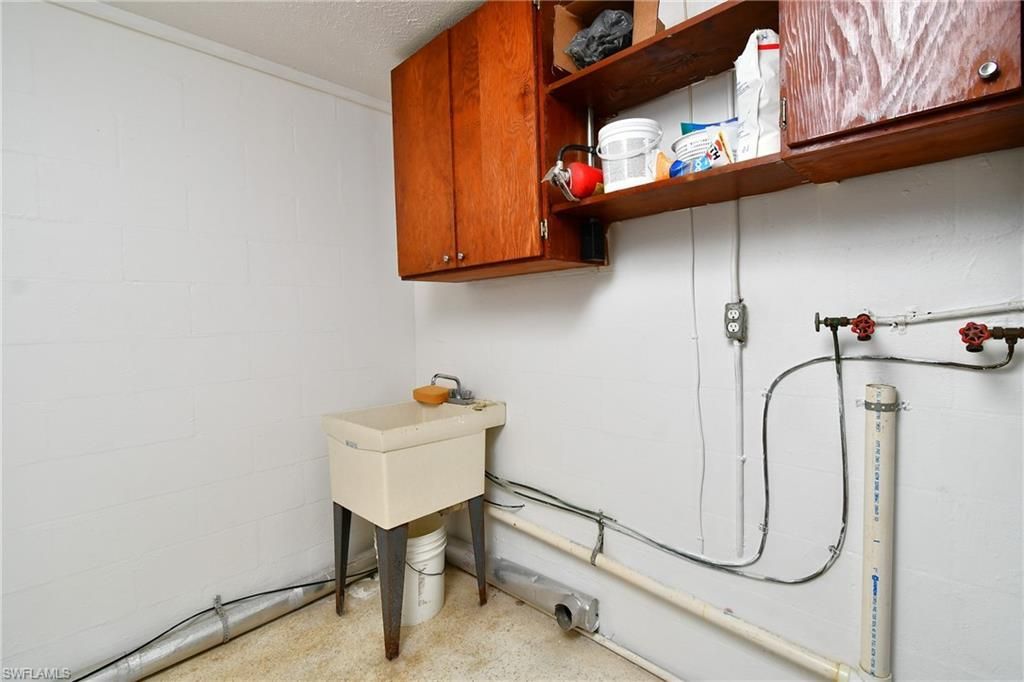 25 Maple Ave N, Lehigh Acres, FL 33936 Photo