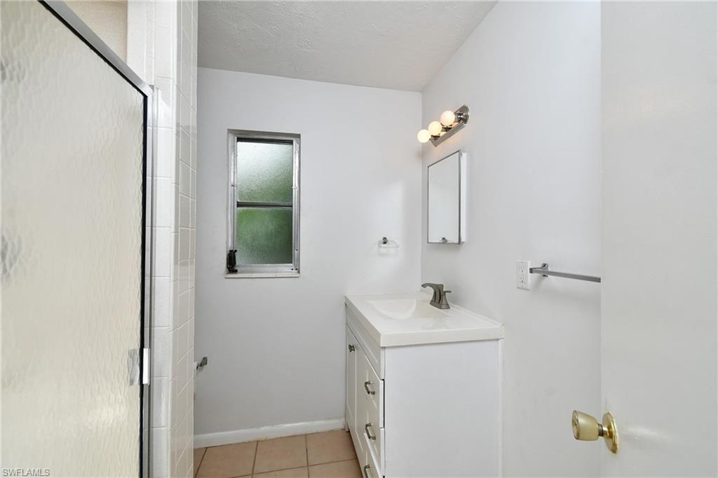 25 Maple Ave N, Lehigh Acres, FL 33936 Photo