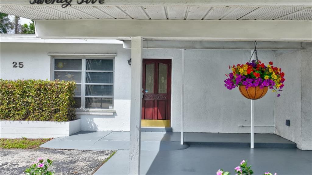 25 Maple Ave N, Lehigh Acres, FL 33936 Photo