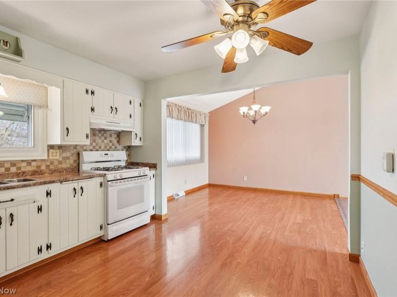 7100 Trevor Lane, Parma, OH 44129 Photo 10