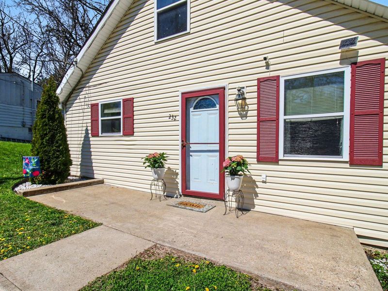 232 Shaw Avenue, Elsmere, KY 41018 Photo 2