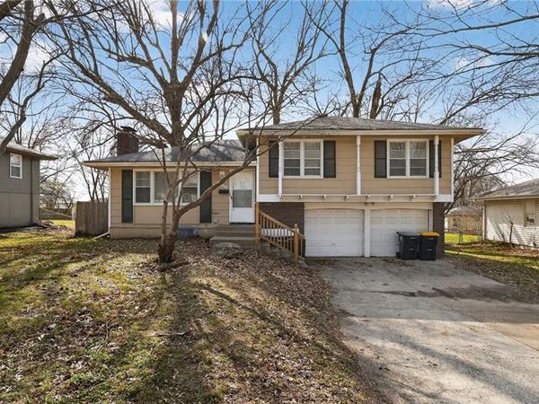 11504 Manchester Avenue, Kansas City, MO 64134