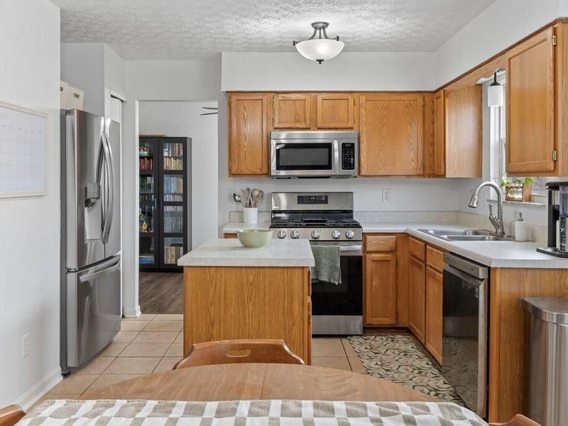 7397 Olympic Club Court , Pickerington, OH 43147 Photo 10