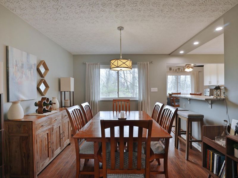 7044 Linworth Road, Columbus, OH 43235 Photo 12