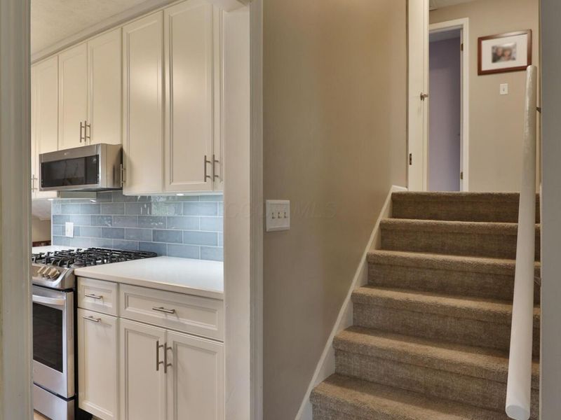 7044 Linworth Road, Columbus, OH 43235 Photo 19