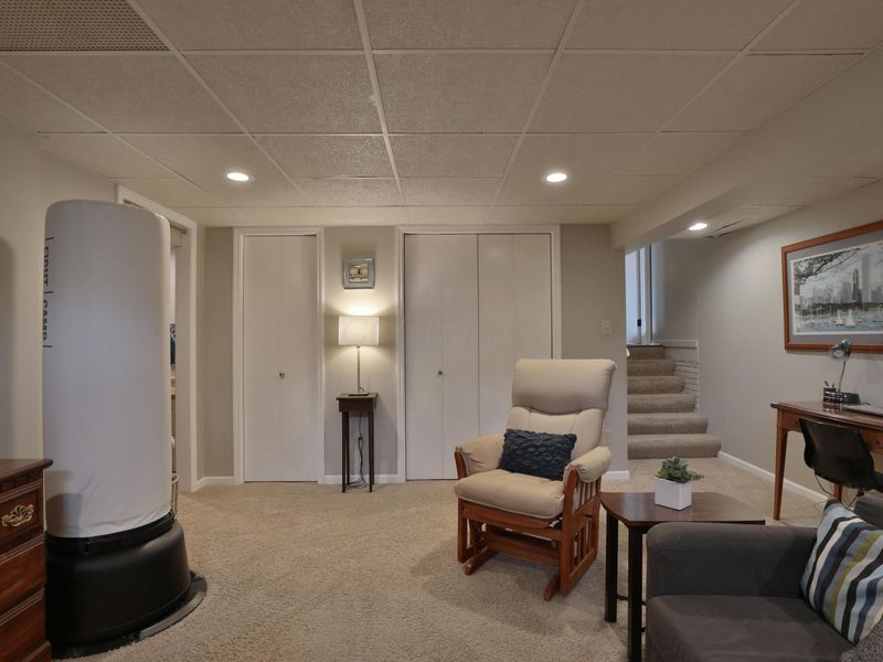 7044 Linworth Road, Columbus, OH 43235 Photo 40