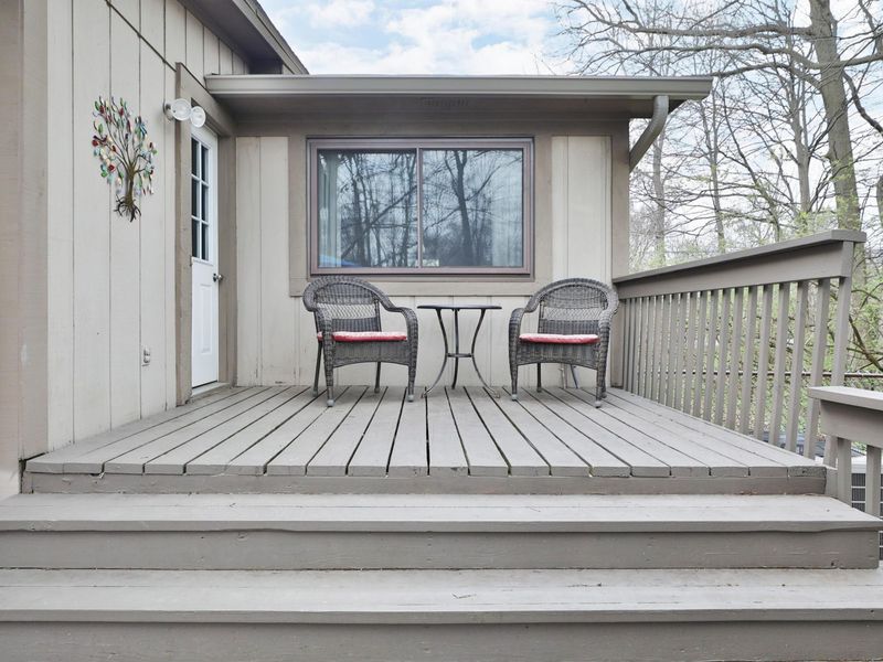 7044 Linworth Road, Columbus, OH 43235 Photo 48