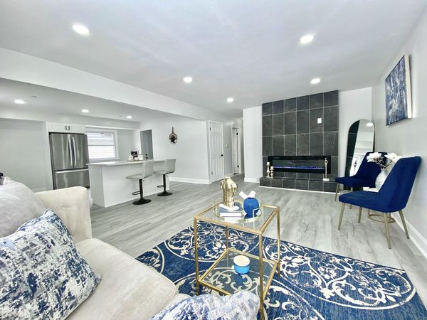 5735 N 79th St, Milwaukee, WI 53218