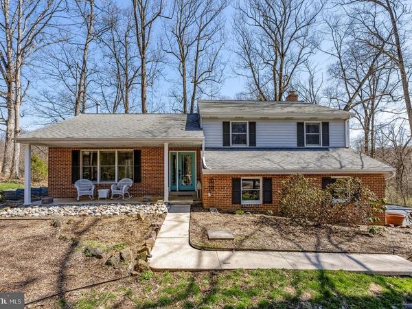 4897 BOSSLER ROAD, ELIZABETHTOWN, PA 17022