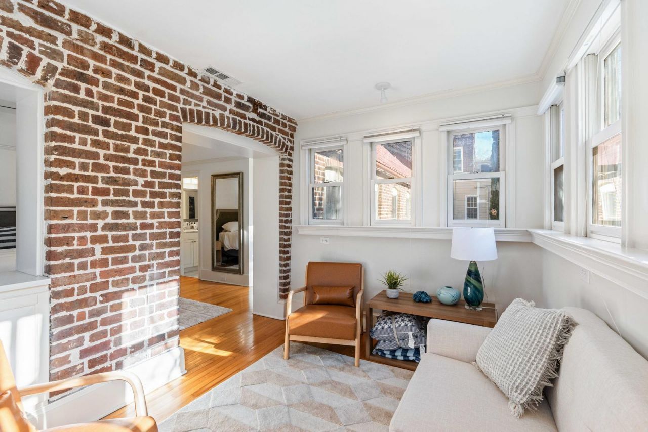 49 Smith Street Photo 22