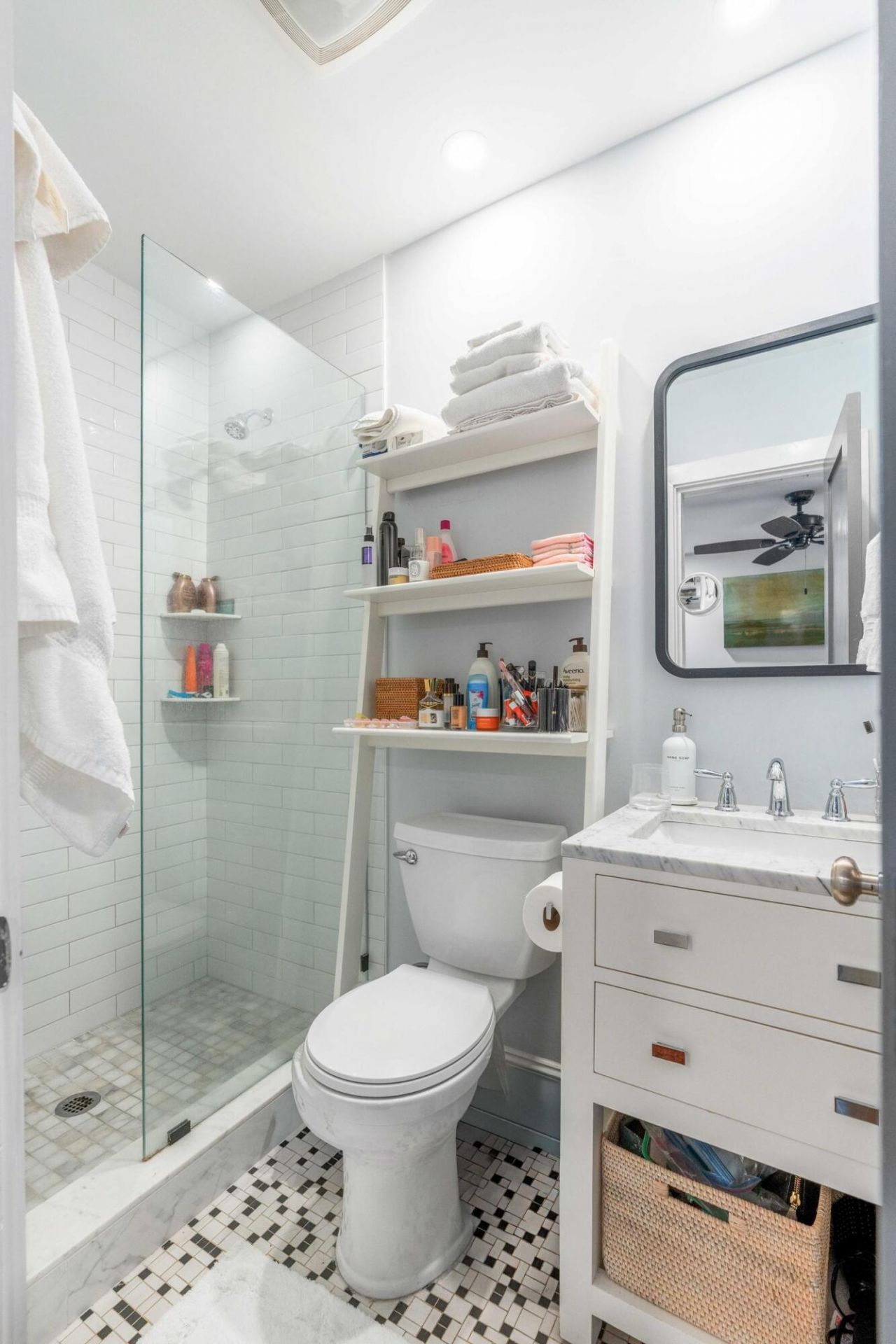 49 Smith Street Photo 59