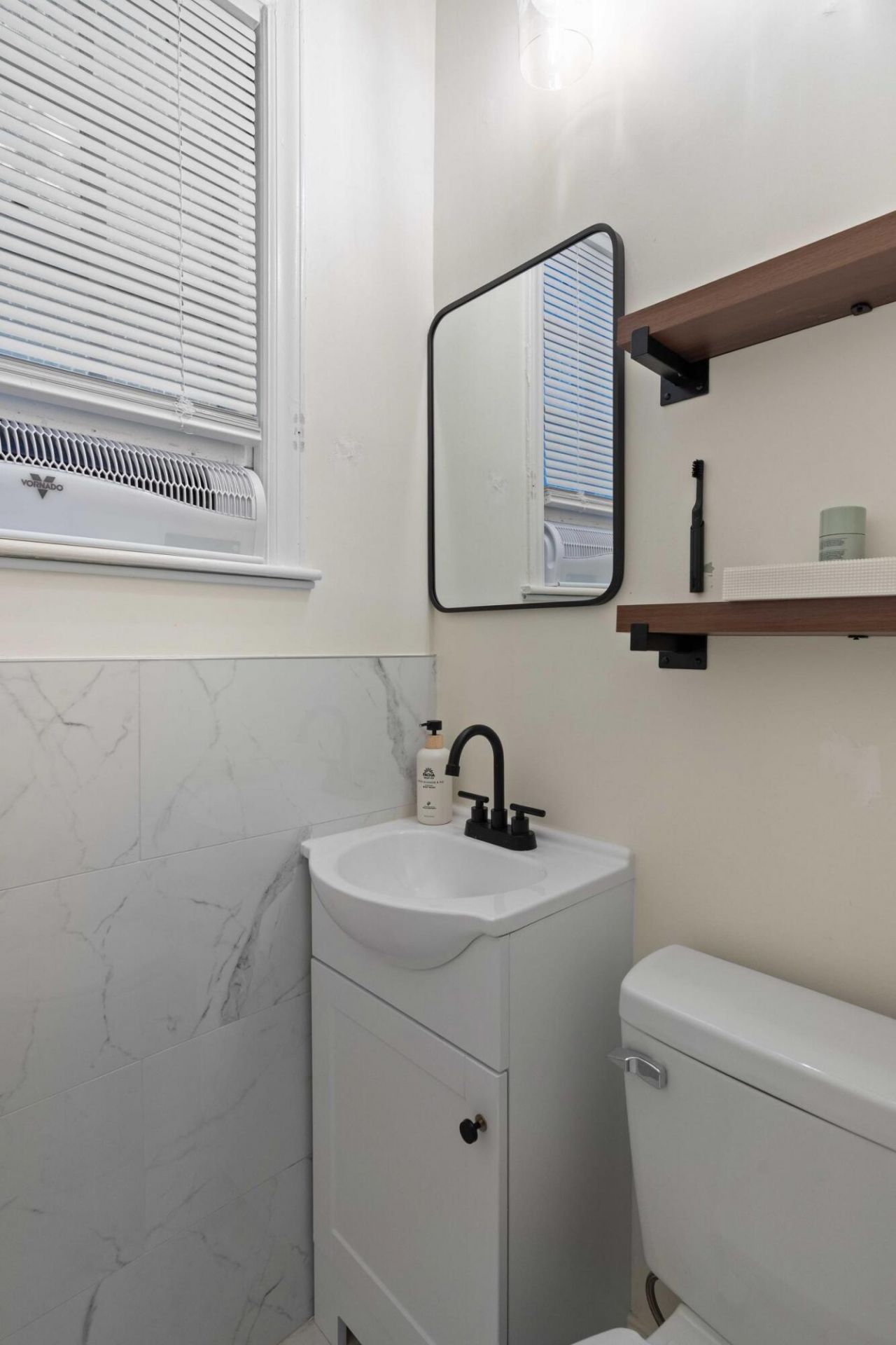 49 Smith Street Photo 68