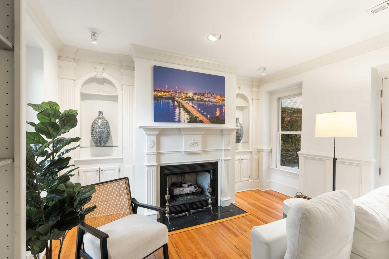 49 Smith Street Photo 7