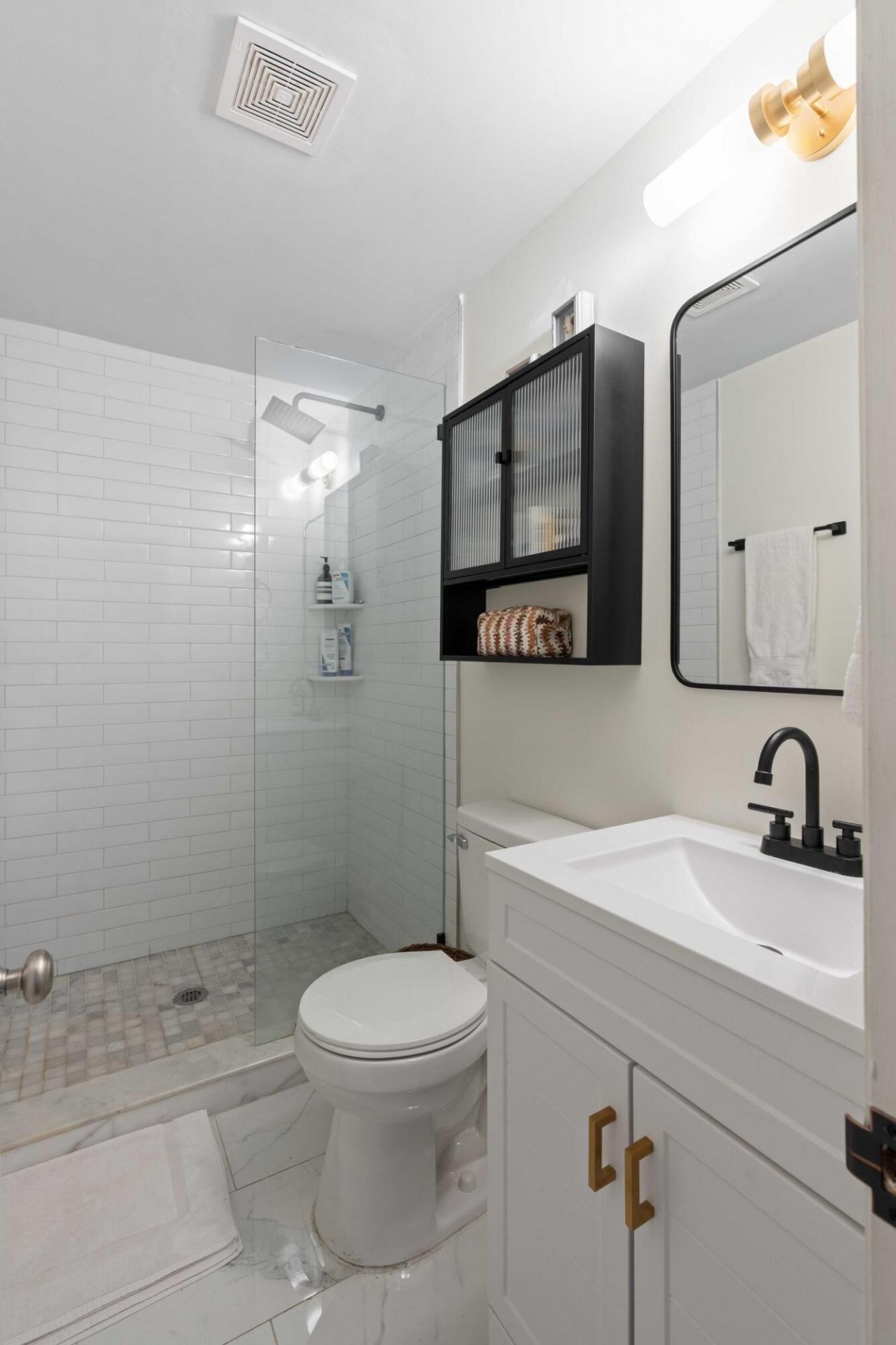 49 Smith Street Photo 73