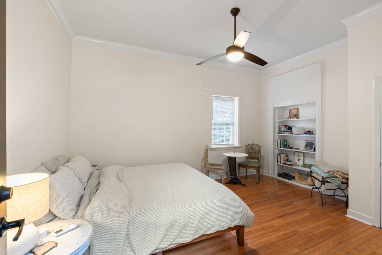 49 Smith Street Photo 80