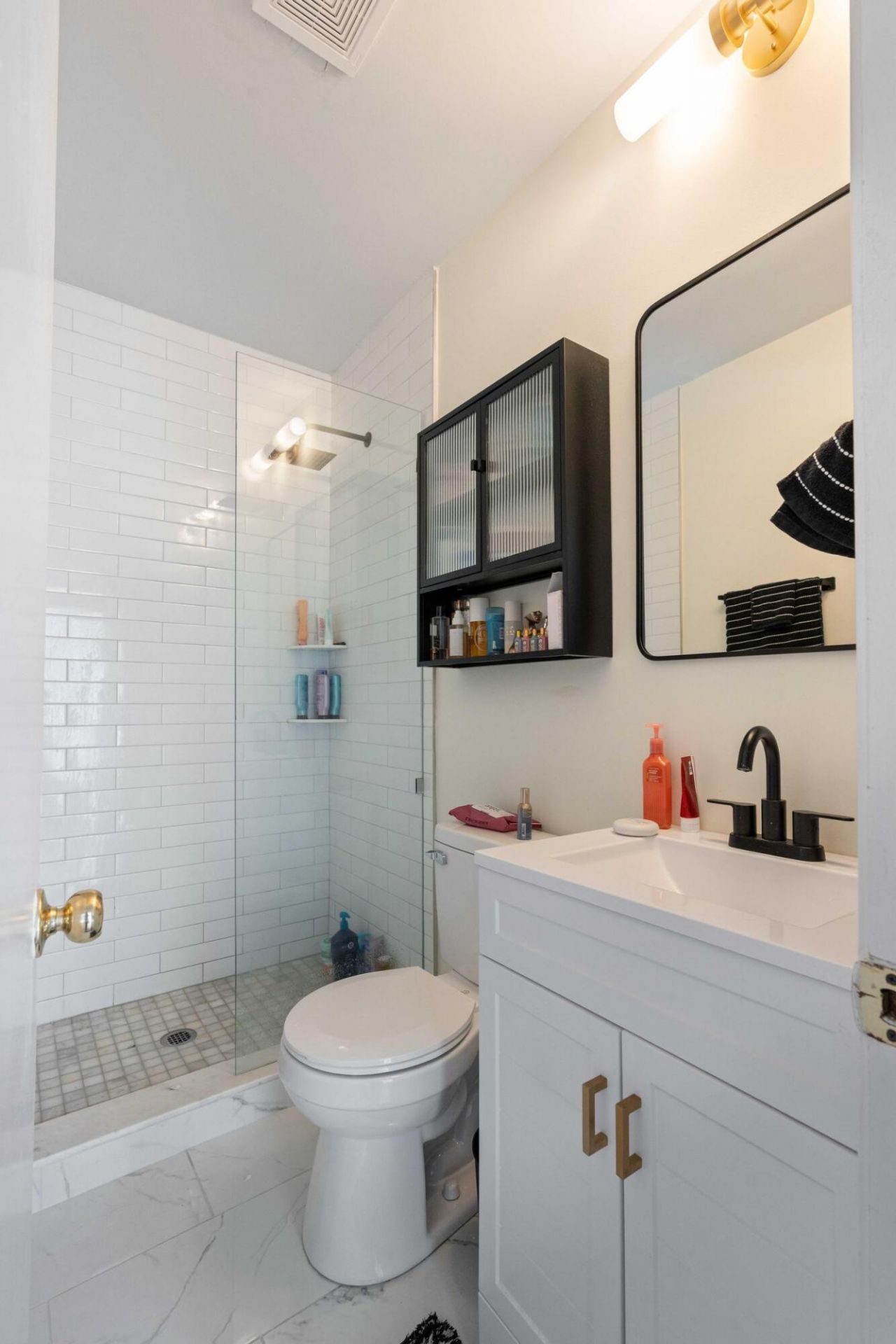 49 Smith Street Photo 90