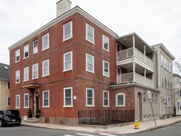 96 Derby Street, Unit 1, Salem, MA 01970