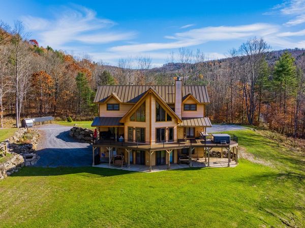 85 Button Hill Road, Tunbridge, VT 05077