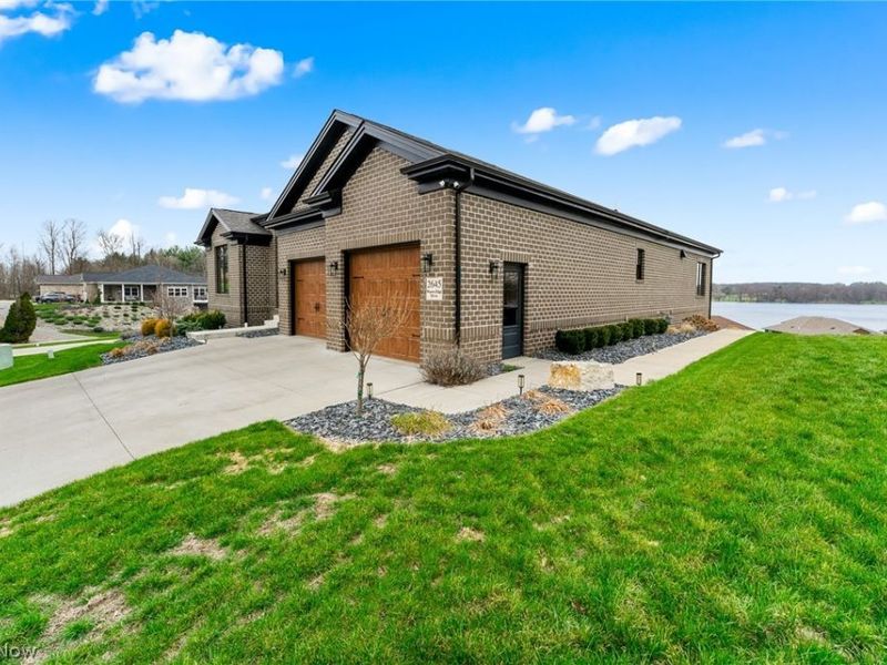 2645 Waters Edge Drive, Columbiana, OH 44408 Photo 41