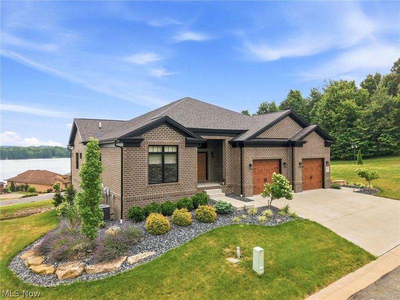 2645 Waters Edge Drive, Columbiana, OH 44408 Photo 46