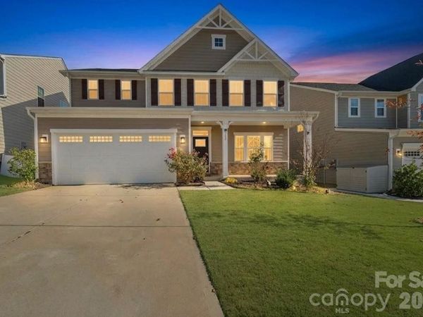 202 Tetcott Street, Mooresville, NC 28115