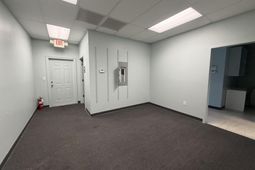 129 Central Avenue photo 4