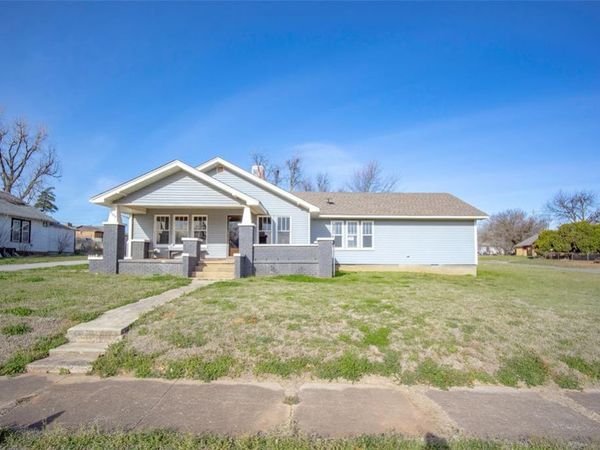 209 N Rush Avenue, Rush Springs, OK 73082