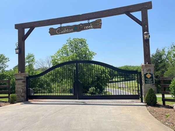 18960 Cashton Court, Goldsby, OK 73093