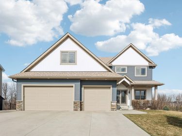926 Bluff Heights Drive SE, Lonsdale, MN 55046